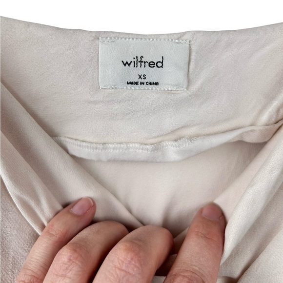 Aritzia Wilfred Cowl Neck Slip Top, XS, satin silky, spaghetti straps Modern - Picture 3 of 7